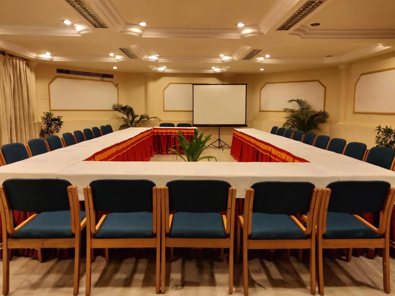 Rajdarshan - A Lake View Hotel In Udaipur Exterior foto